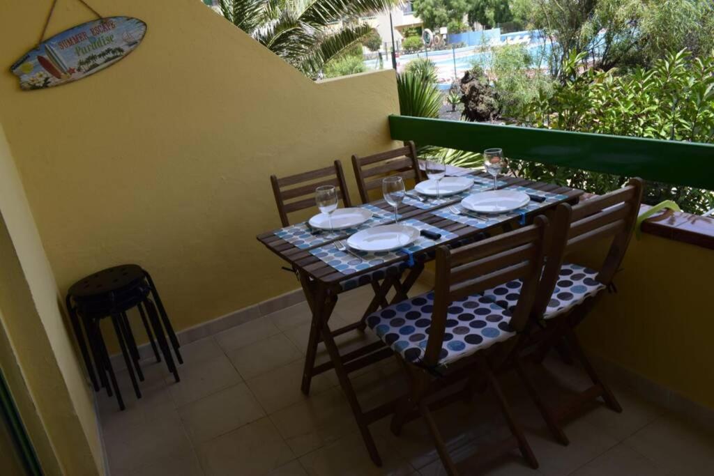 Appartement Bouganville Rez-De-Chaussee Wifi 코스타 데 안티과 외부 사진