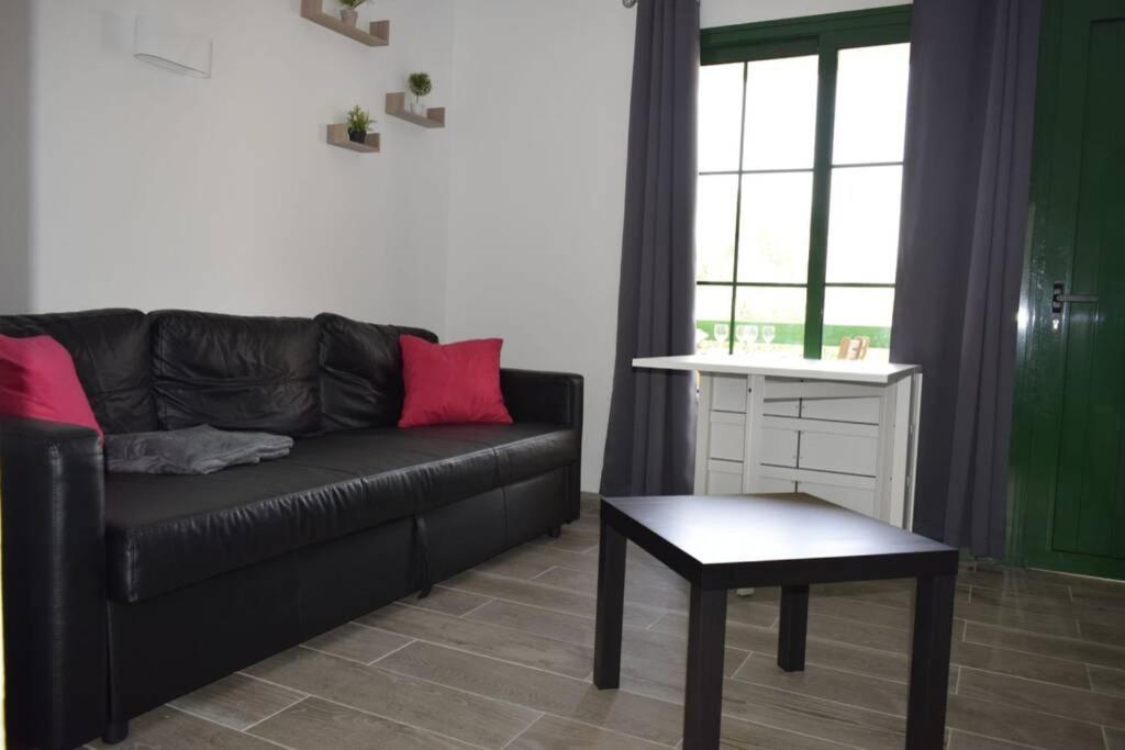 Appartement Bouganville Rez-De-Chaussee Wifi 코스타 데 안티과 외부 사진